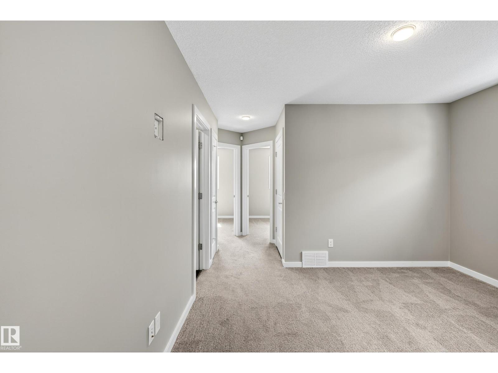 Photo 58 of 6337 Greenaway Av Nw, Edmonton AB
