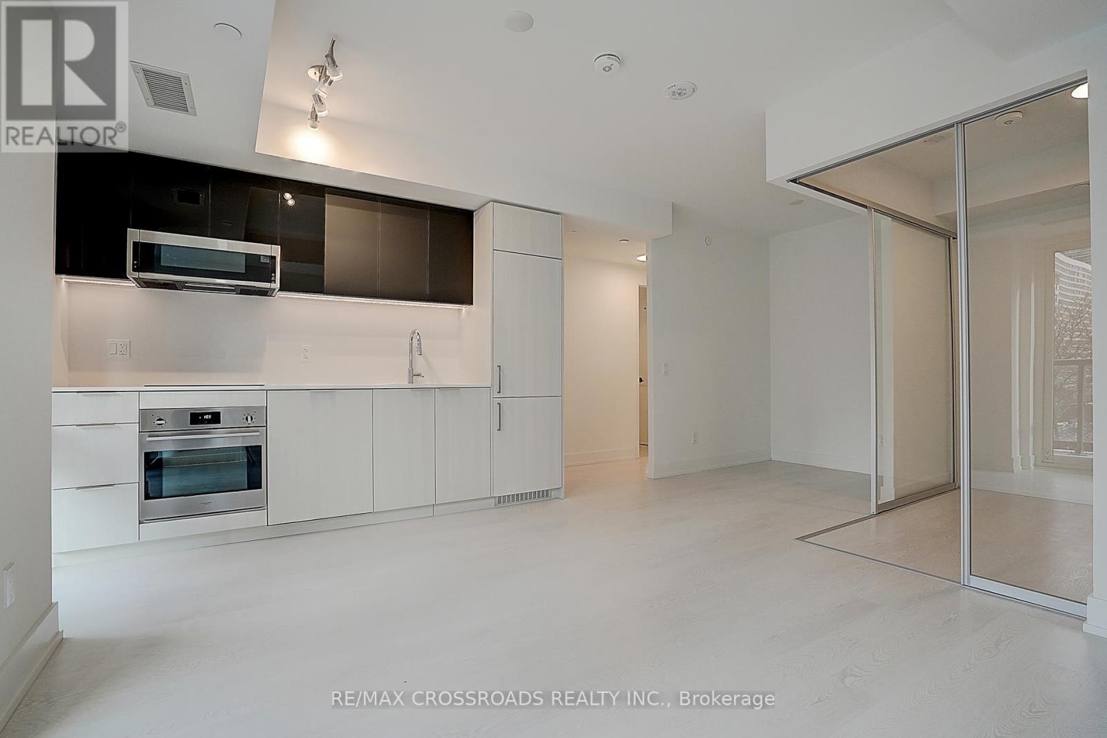 Photo 32 of 520 308 Jarvis Street, Toronto ON