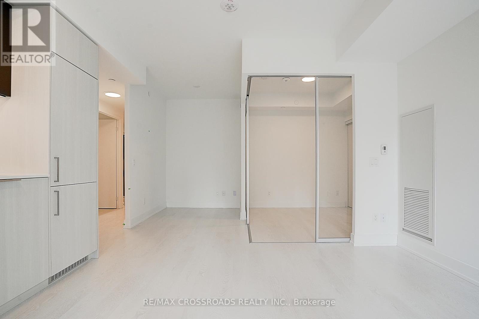Photo 6 of 520 308 Jarvis Street, Toronto ON