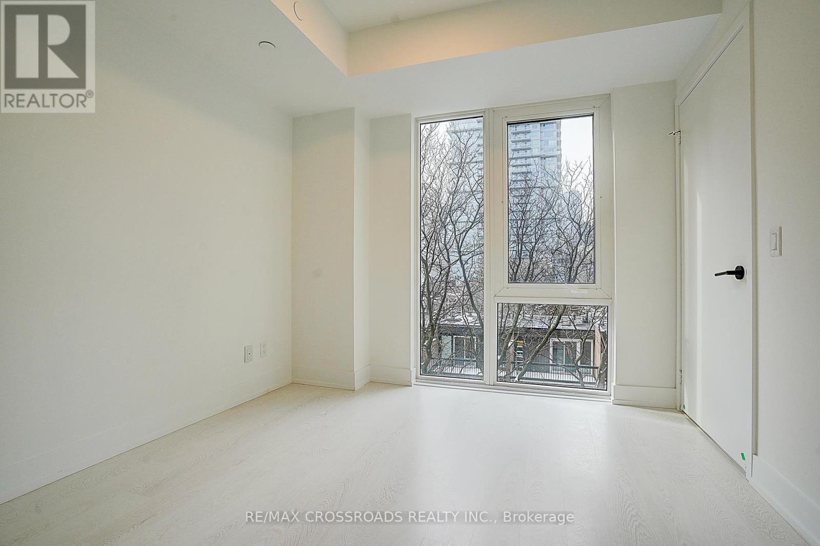 Photo 10 of 520 308 Jarvis Street, Toronto ON