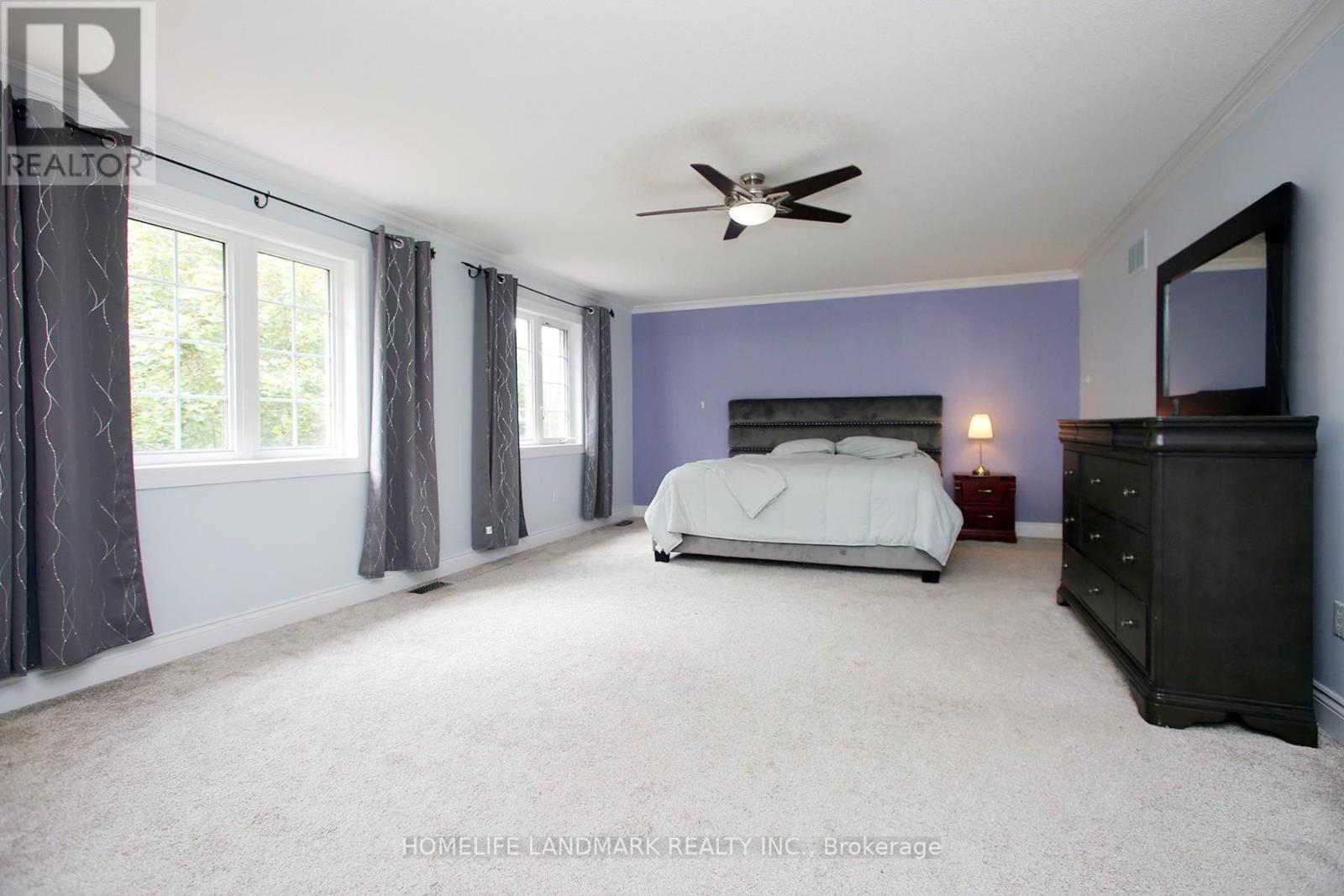 Photo 41 of 44 Skywood Drive, Richmond Hill ON
