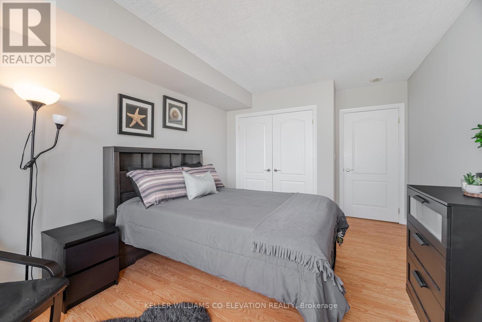 Photo 12 of 410 2088 Lawrence Avenue W, Toronto ON