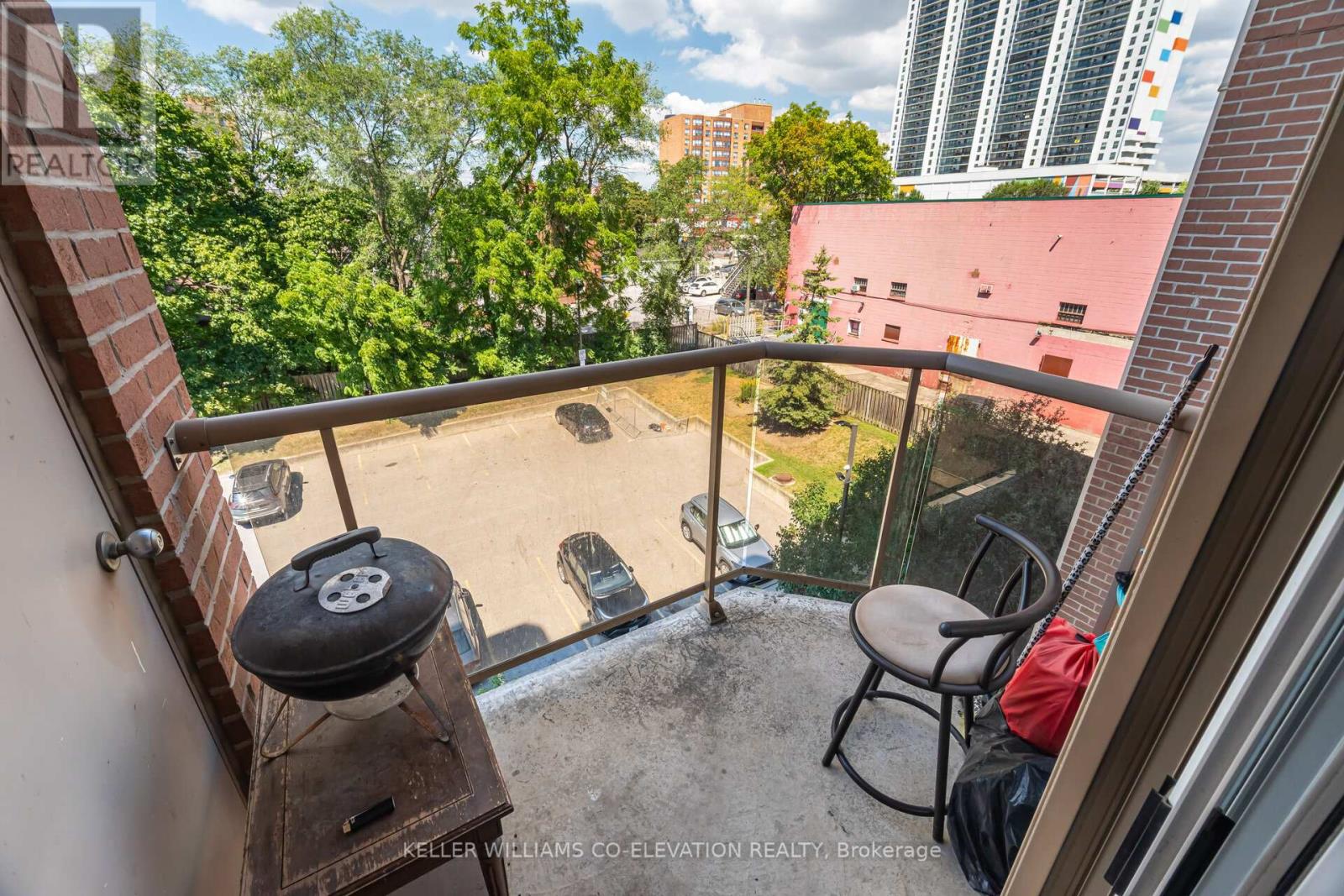 Photo 29 of 410 2088 Lawrence Avenue W, Toronto ON