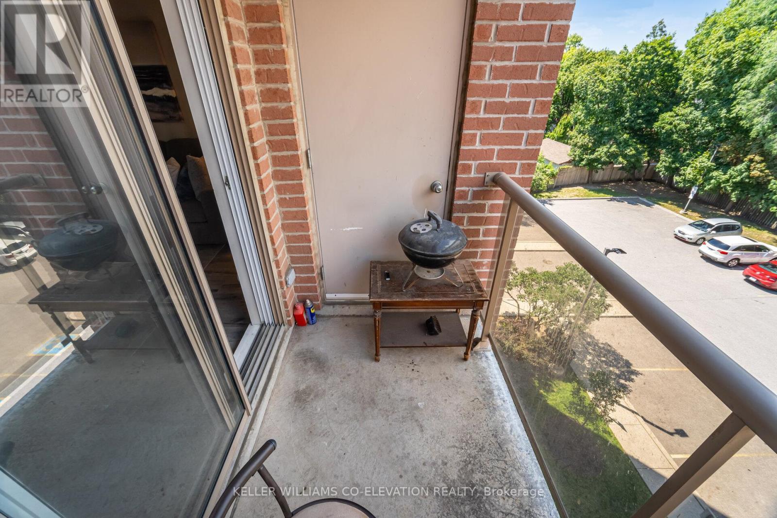 Photo 19 of 410 2088 Lawrence Avenue W, Toronto ON