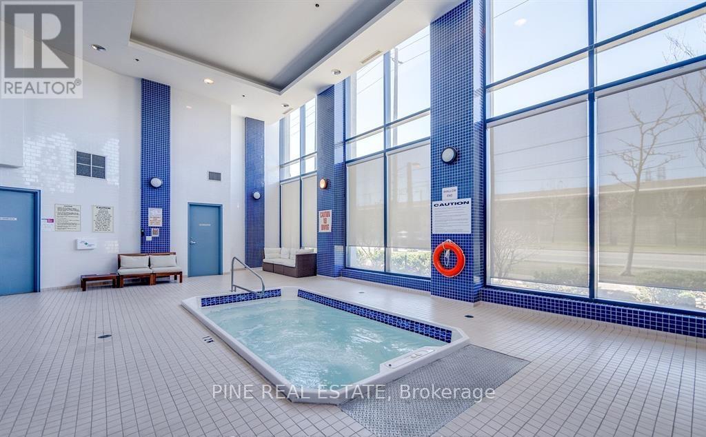 Photo 28 of 1112 2083 Lake Shore Boulevard W, Toronto ON
