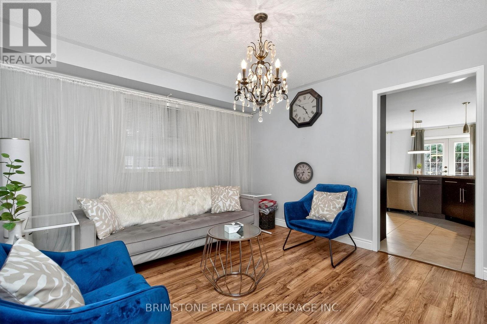 Photo 18 of 7 Banington Crescent, Brampton ON