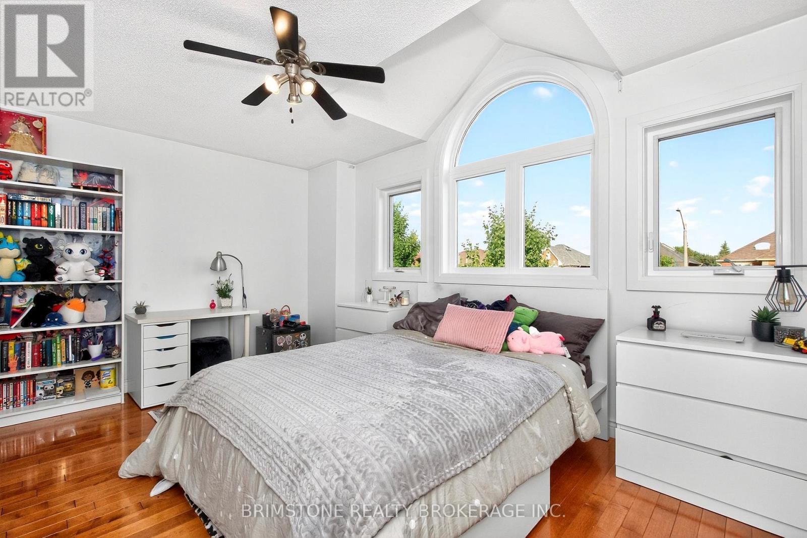 Photo 29 of 7 Banington Crescent, Brampton ON