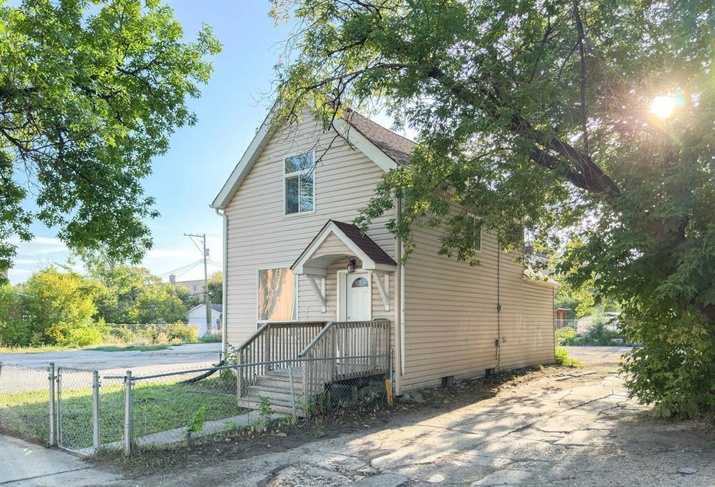 Photo 1 of 700 Sherbrook Street, Winnipeg MB