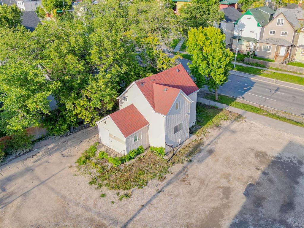 Photo 5 of 700 Sherbrook Street, Winnipeg MB