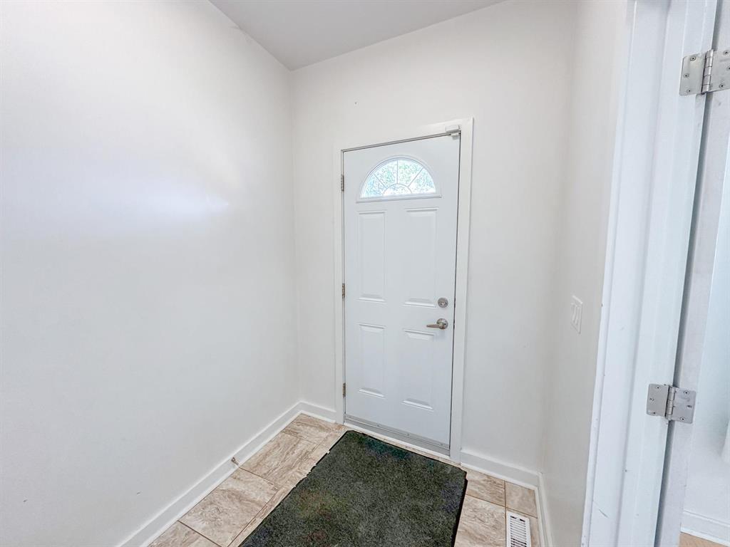Photo 6 of 700 Sherbrook Street, Winnipeg MB