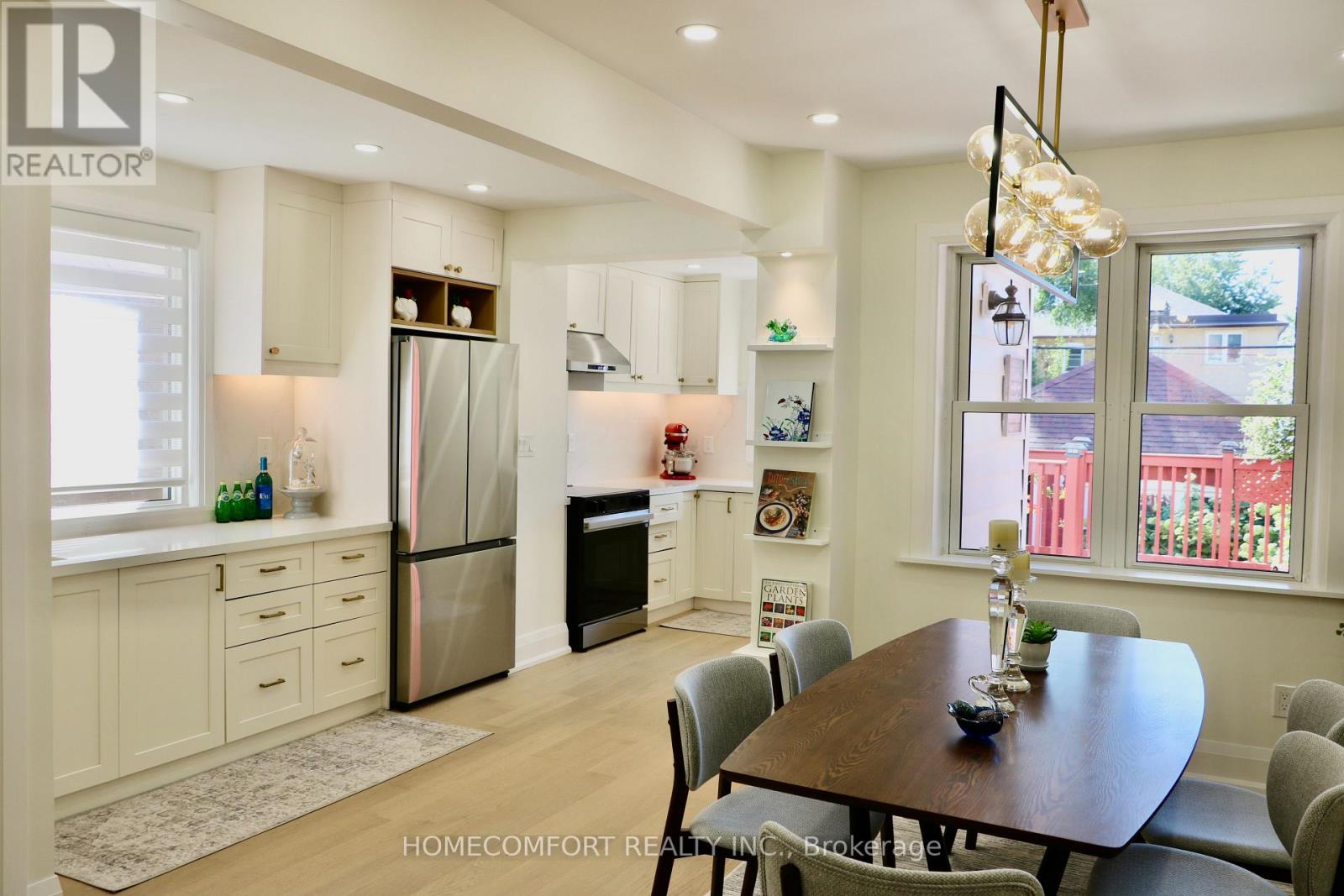 Photo 2 of 253 Fulton Avenue, Toronto ON