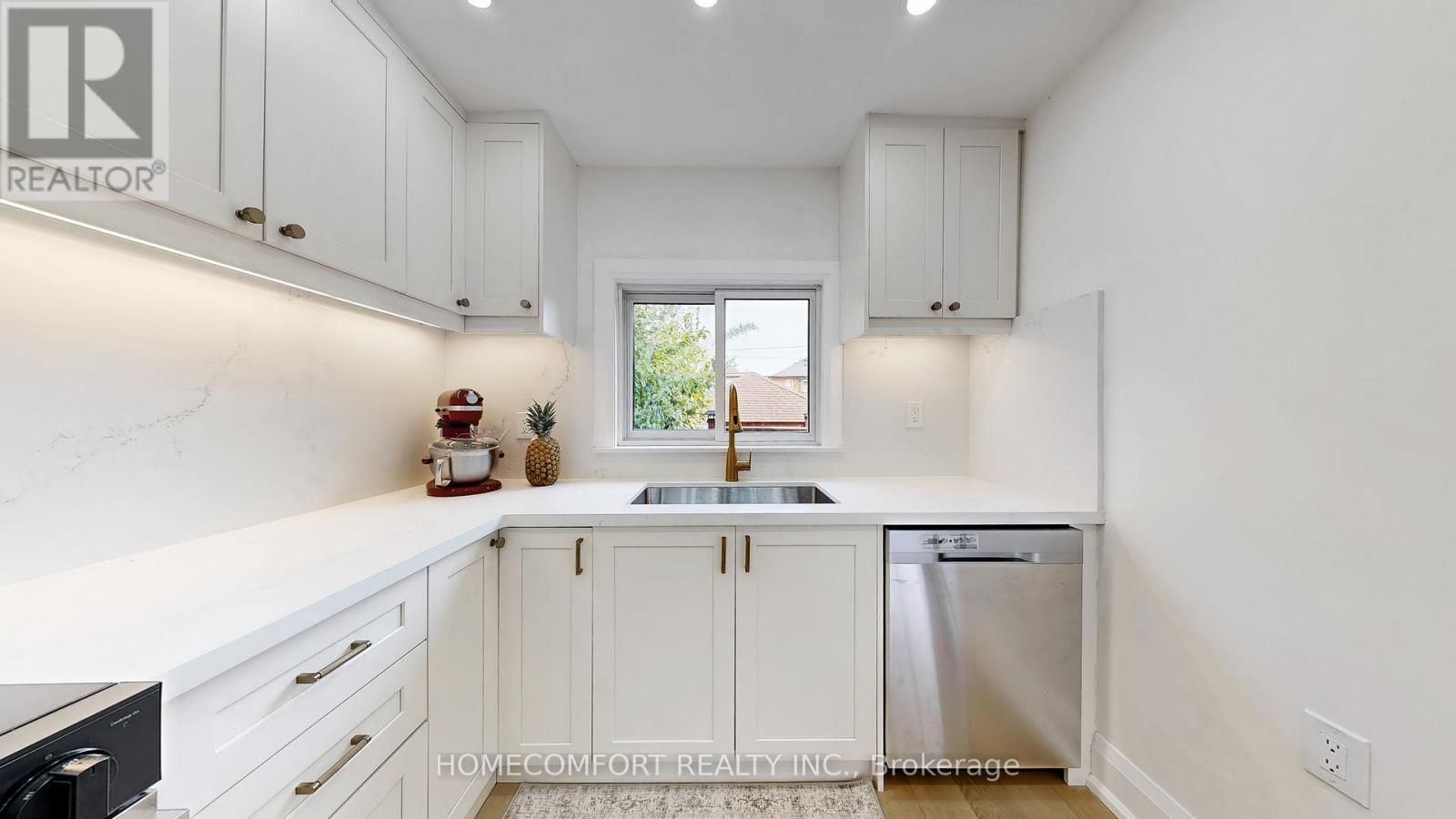 Photo 29 of 253 Fulton Avenue, Toronto ON