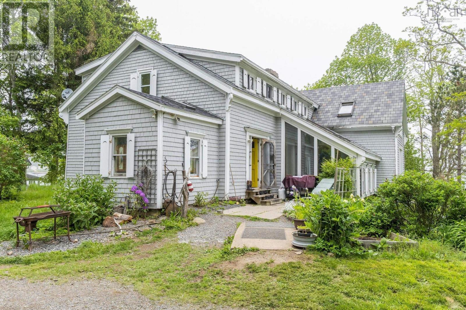 Photo 15 of 836 Main Street, Mahone Bay NS