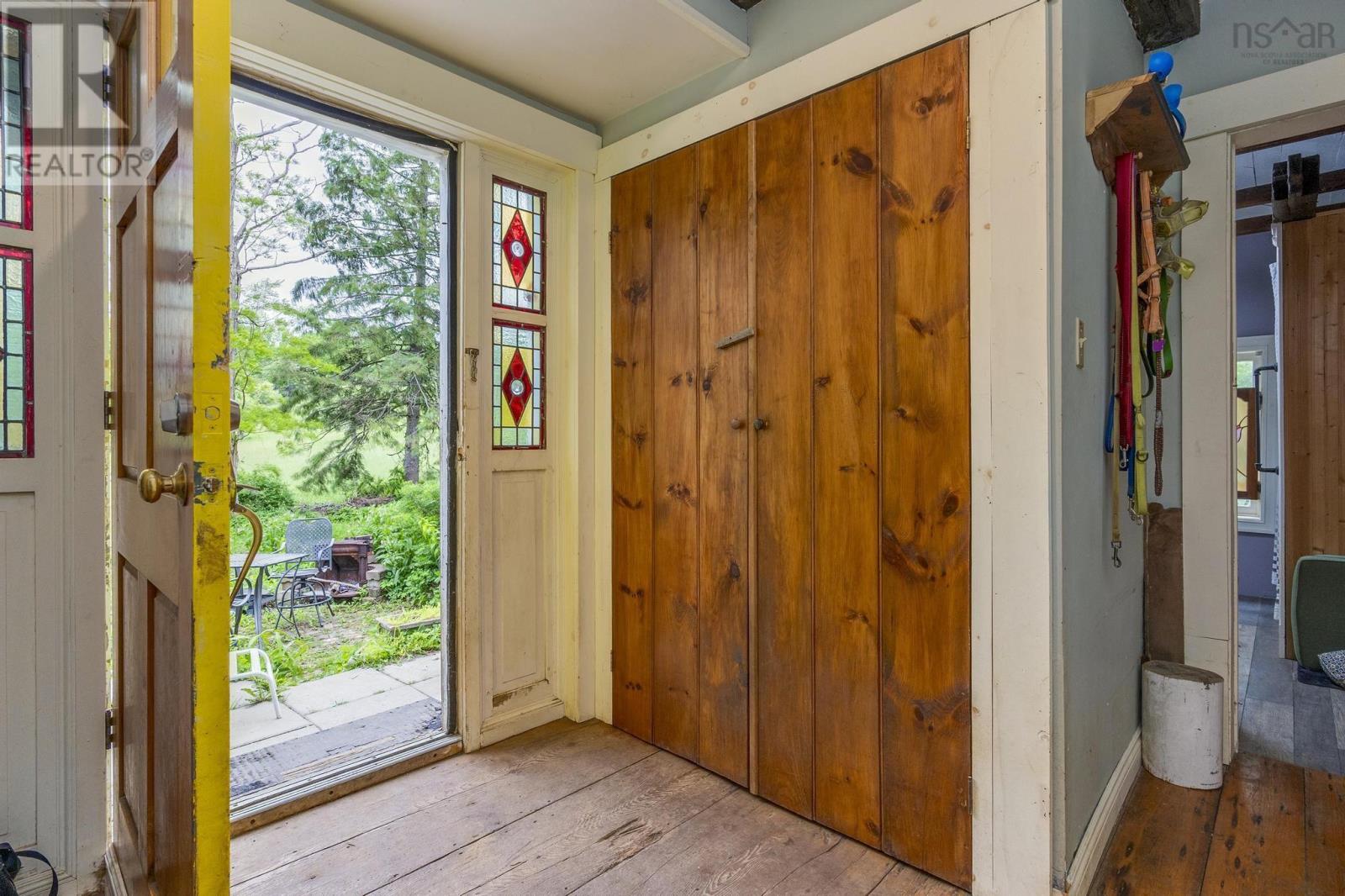 Photo 11 of 836 Main Street, Mahone Bay NS