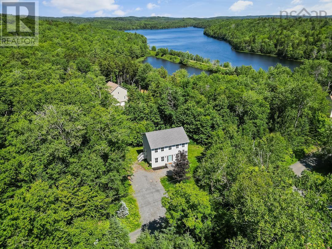 Photo 2 of 26 Lynndell Lane, Middle Sackville NS