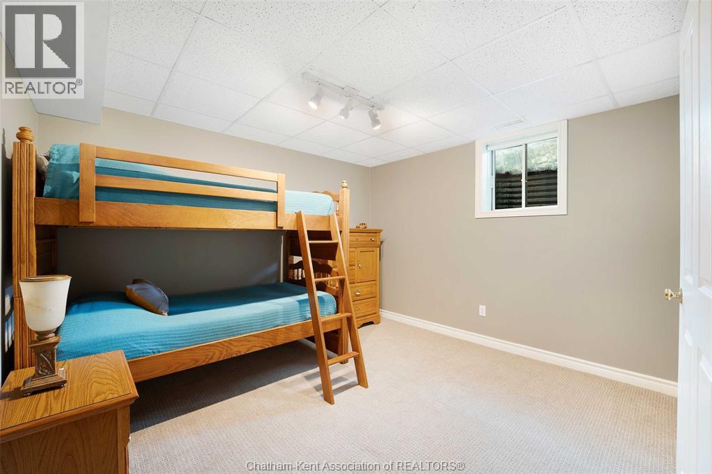 Photo 36 of 50 St Andrews Place, Chatham ON