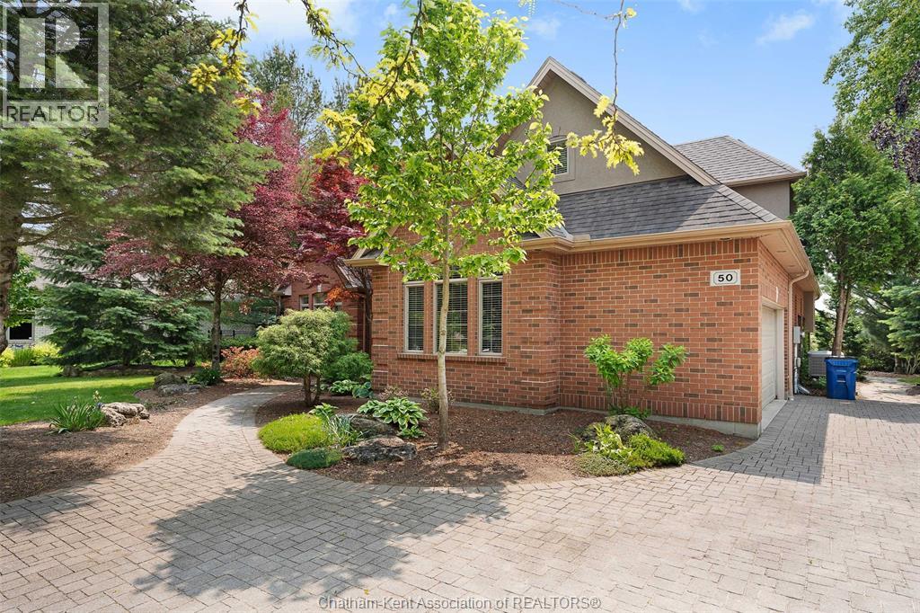 Photo 5 of 50 St Andrews Place, Chatham ON
