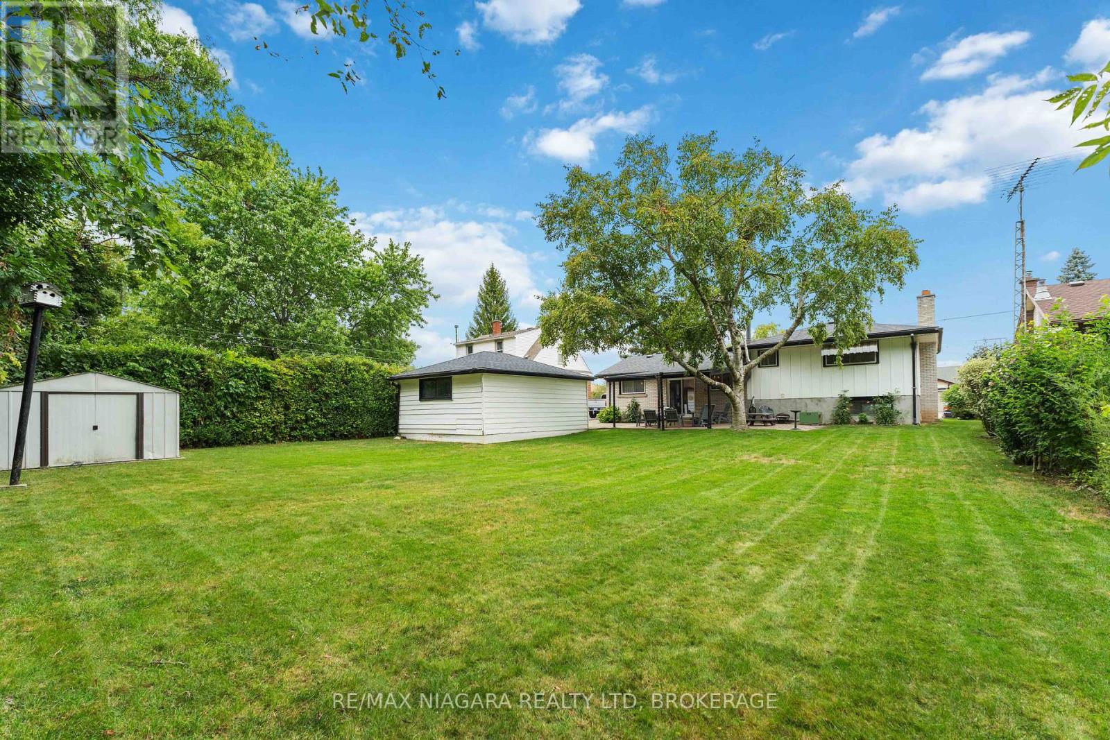 Photo 12 of 5840 Keith Street, Niagara Falls ON