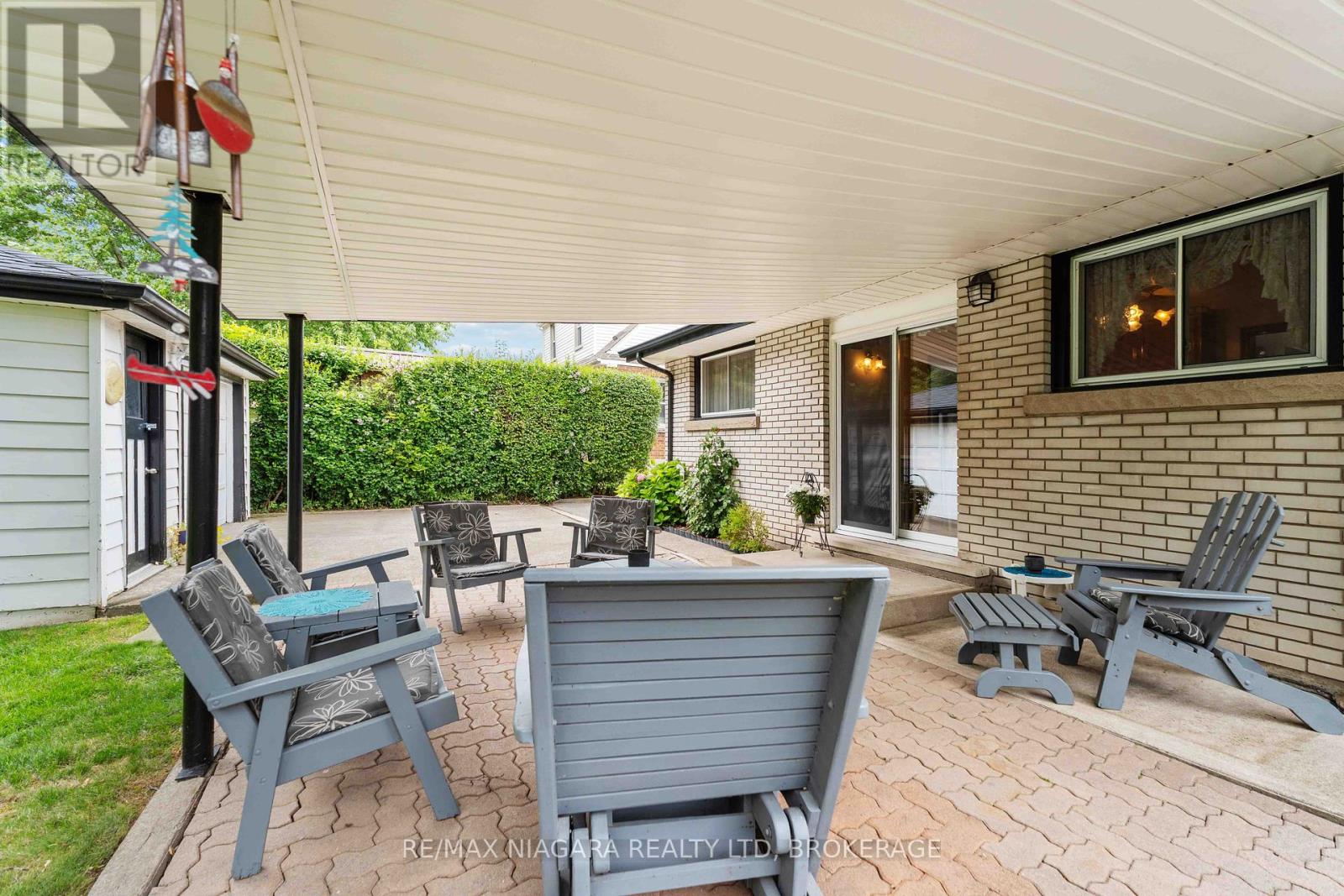 Photo 11 of 5840 Keith Street, Niagara Falls ON