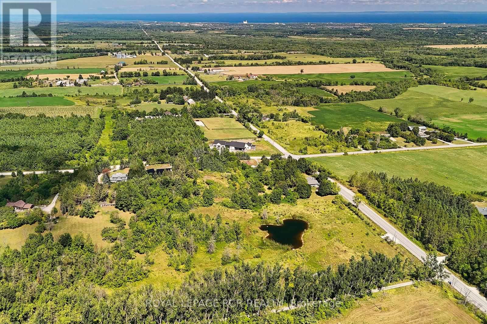 Photo 32 of 1614 Concession 10 Nottawasaga S, Clearview ON