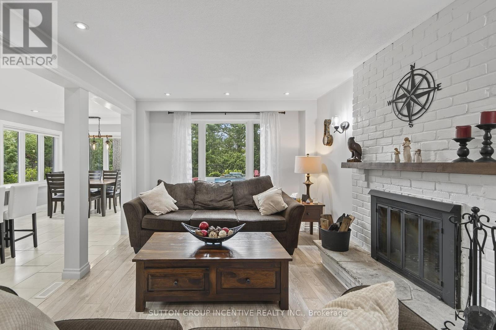 Photo 34 of 32 Valley Drive, Barrie ON