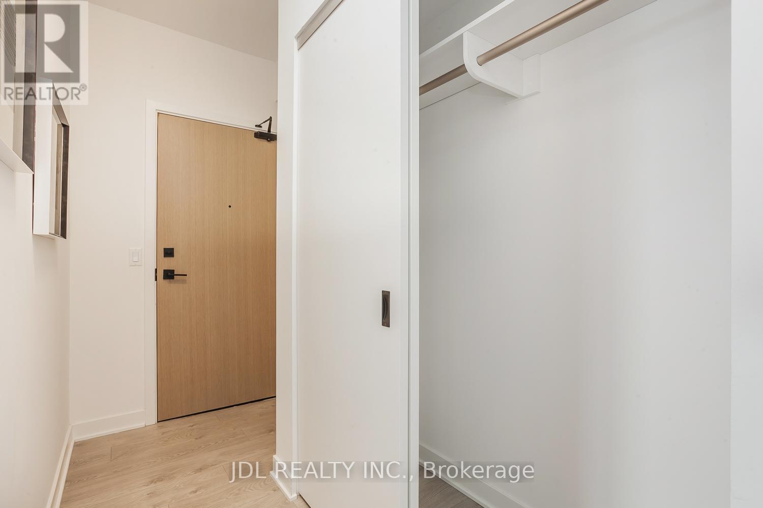 Photo 17 of 2809 36 Zorra Street, Toronto ON