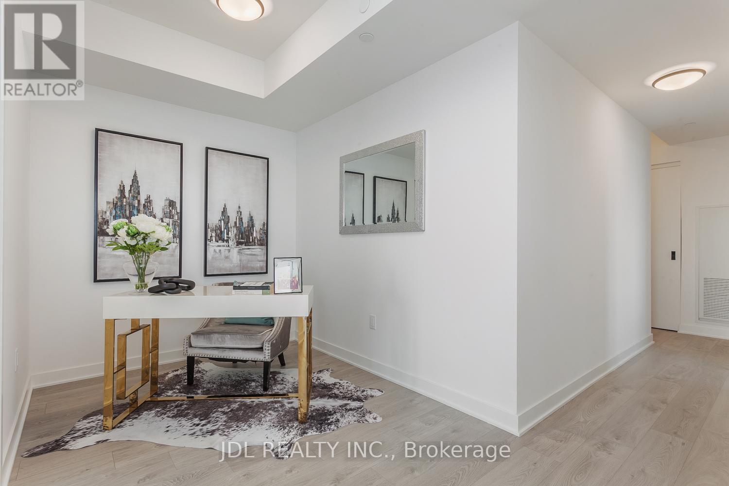 Photo 2 of 2809 36 Zorra Street, Toronto ON