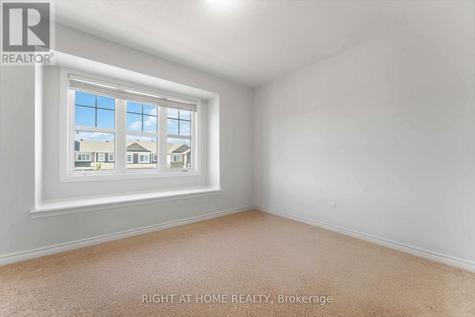 Photo 20 of 333 Rouncey Road, Ottawa ON