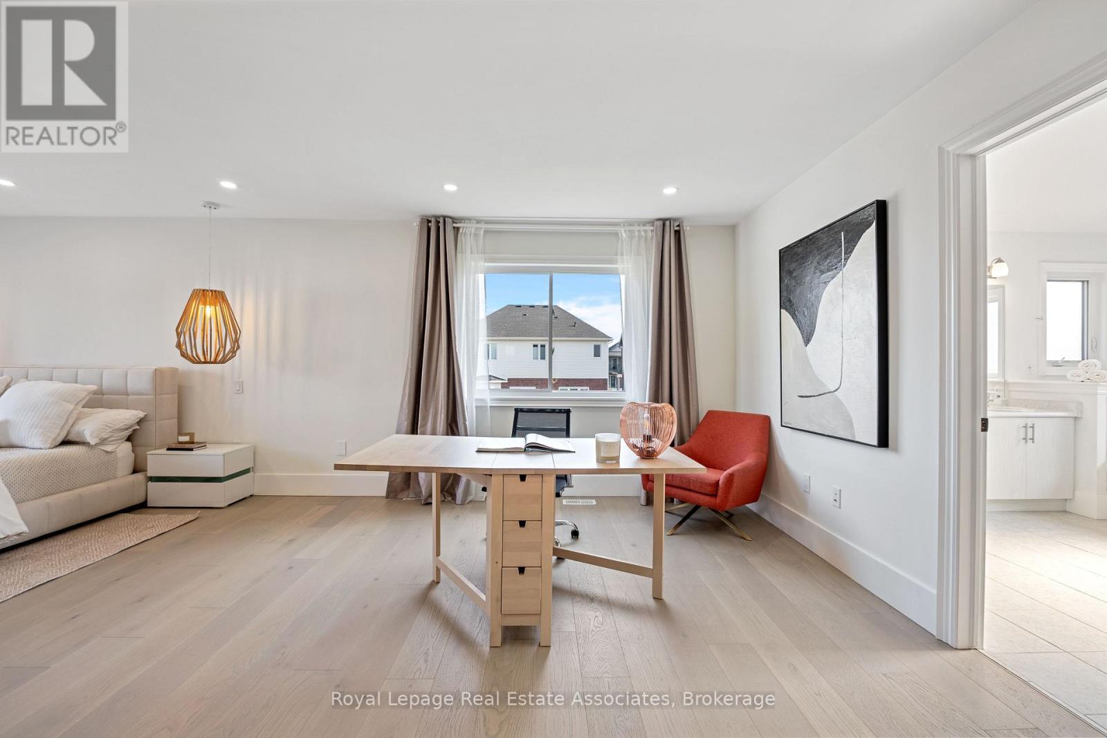 Photo 18 of 3601 Carolinia Court, Fort Erie ON