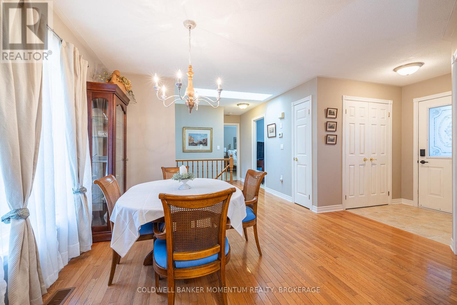 Photo 9 of 3901 Rainbow Lane, Lincoln ON