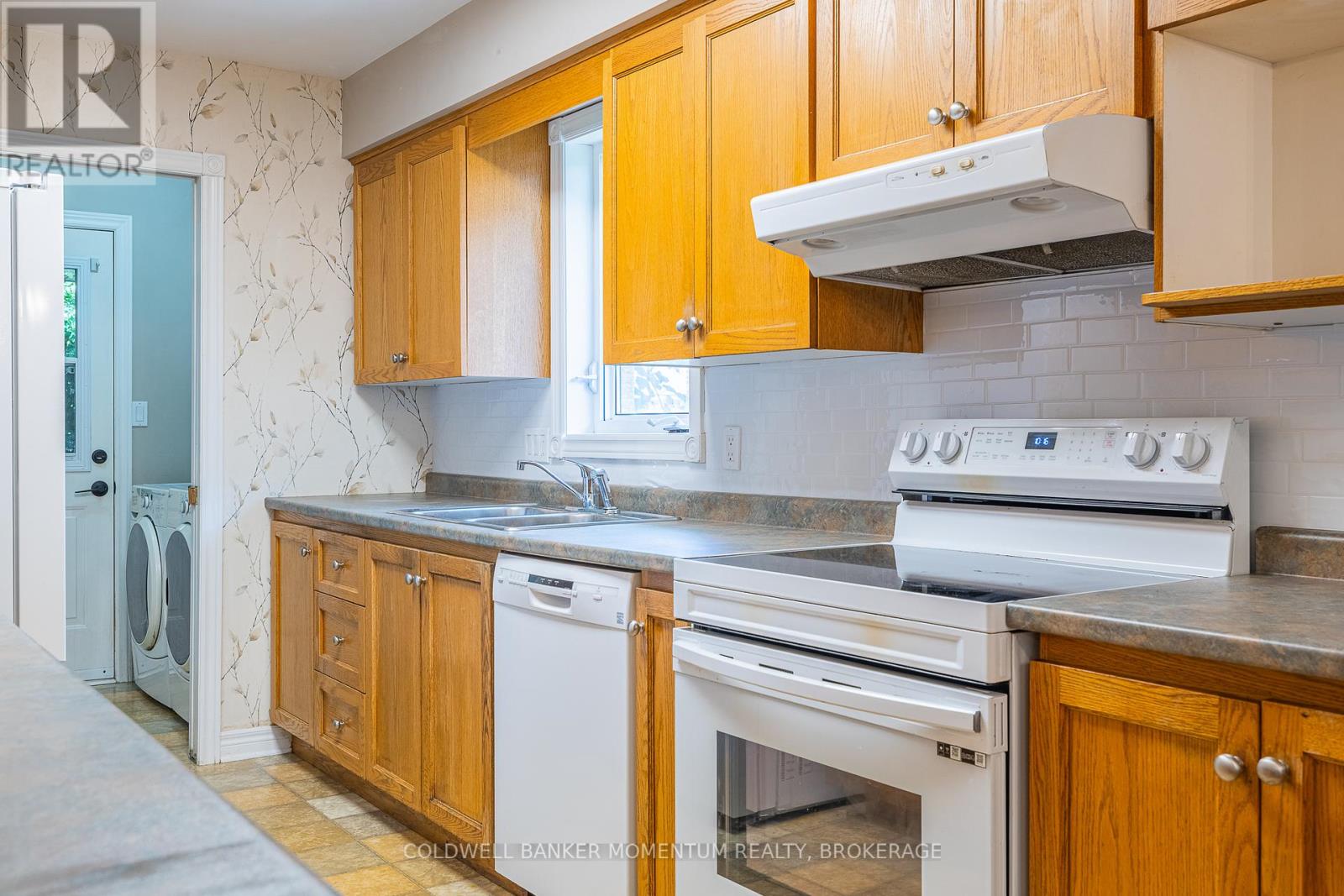 Photo 28 of 3901 Rainbow Lane, Lincoln ON