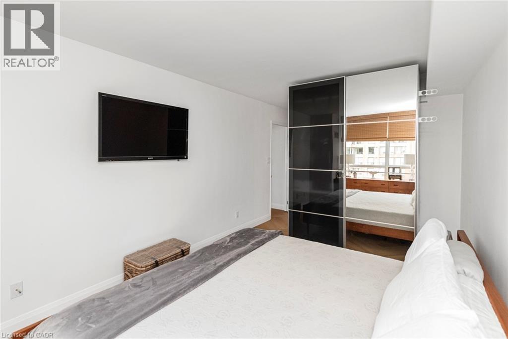 Photo 16 of 1276 Maple Crossing Boulevard Unit 1109, Burlington ON
