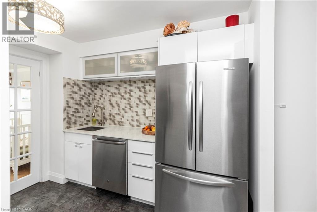 Photo 13 of 1276 Maple Crossing Boulevard Unit 1109, Burlington ON