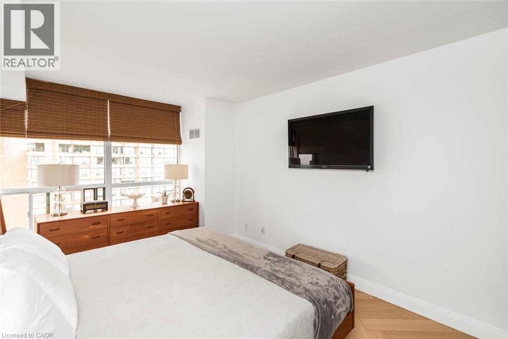 Photo 2 of 1276 Maple Crossing Boulevard Unit 1109, Burlington ON