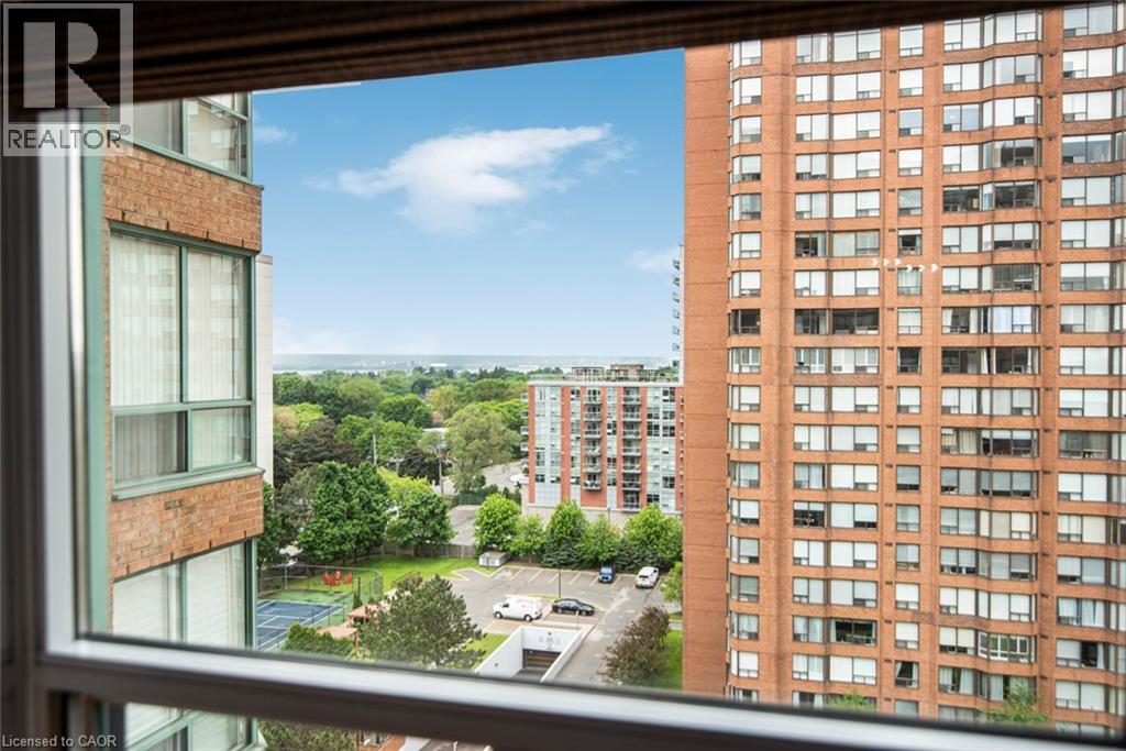 Photo 43 of 1276 Maple Crossing Boulevard Unit 1109, Burlington ON