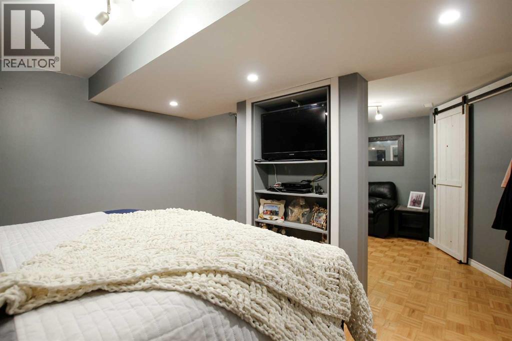 Photo 33 of 4 Mckee Close, Red Deer AB