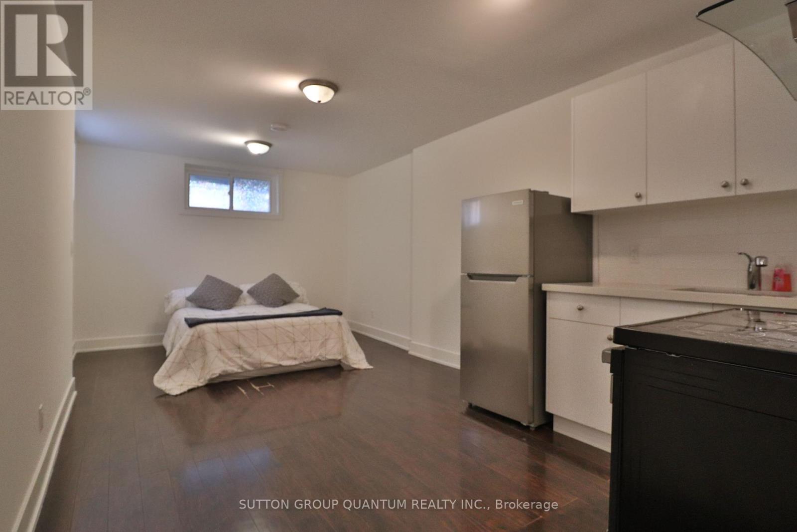 Photo 3 of Bsmt 588 Ossington Avenue, Toronto ON