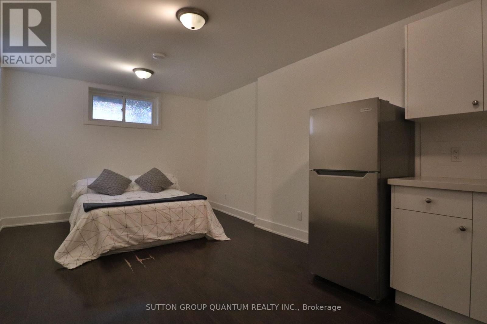 Photo 4 of Bsmt 588 Ossington Avenue, Toronto ON