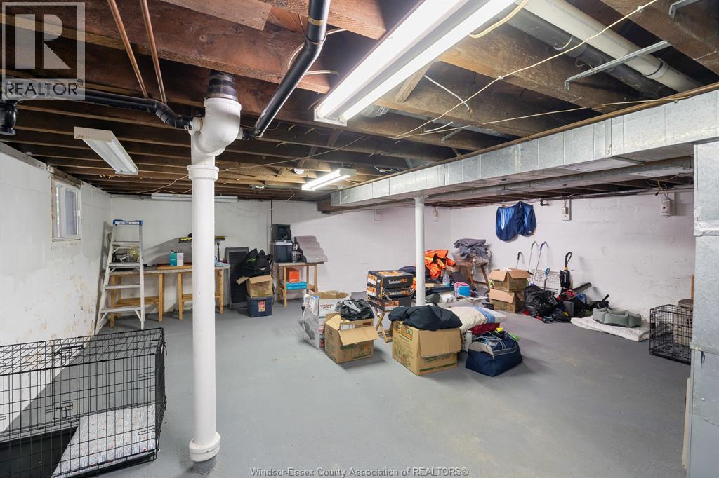 Photo 21 of 1737 Lincoln Rd, Windsor ON