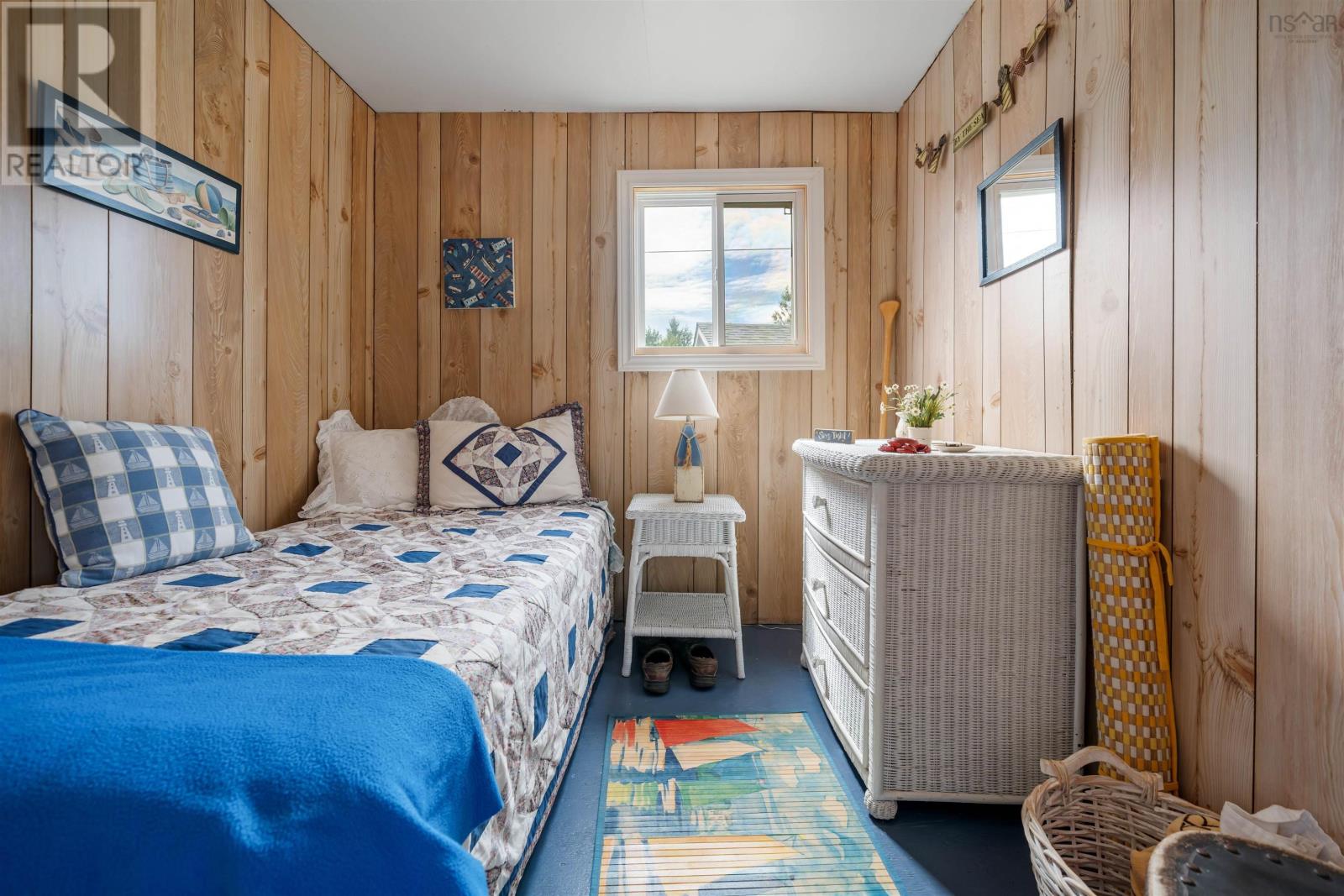 Property 32 of 36 of 130 Beach Road