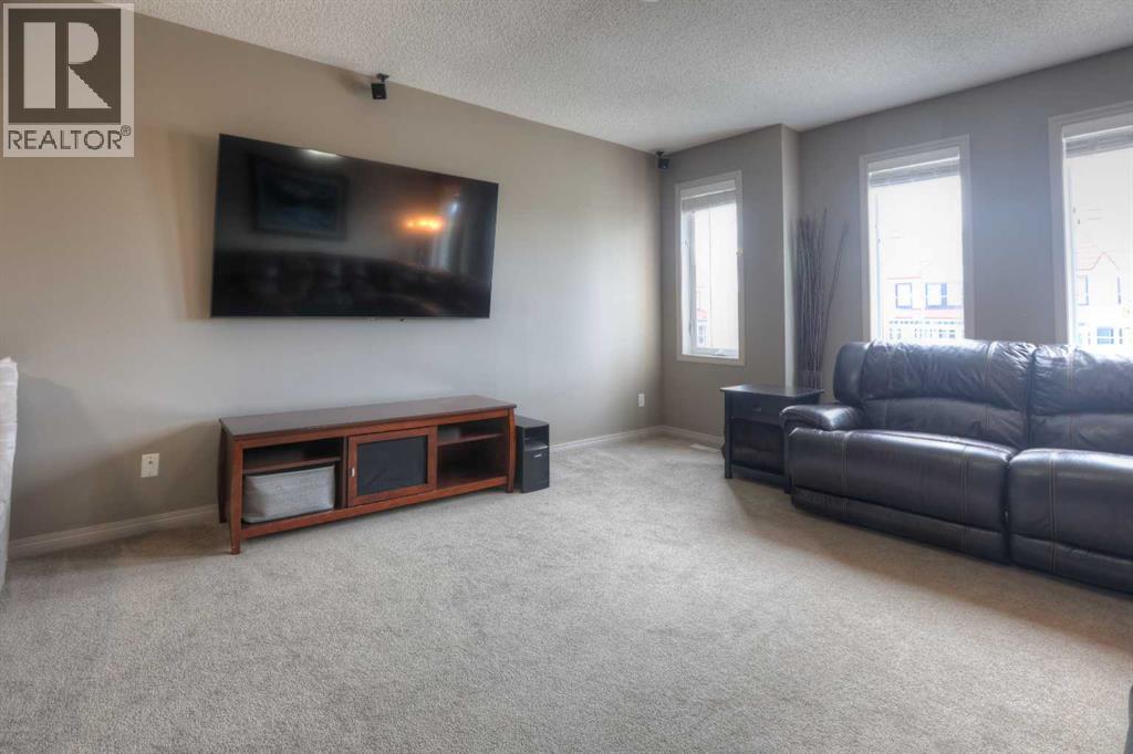 Photo 22 of 8903 Royal Oak Way Nw, Calgary AB