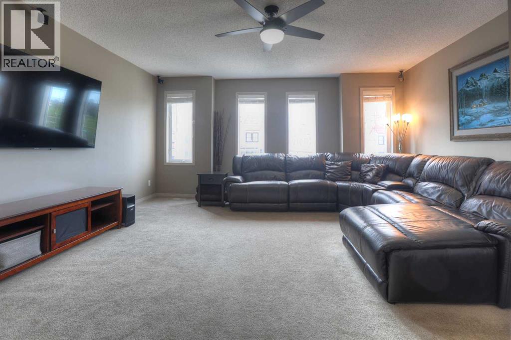 Photo 26 of 8903 Royal Oak Way Nw, Calgary AB