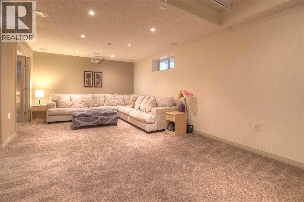 Photo 3 of 8903 Royal Oak Way Nw, Calgary AB