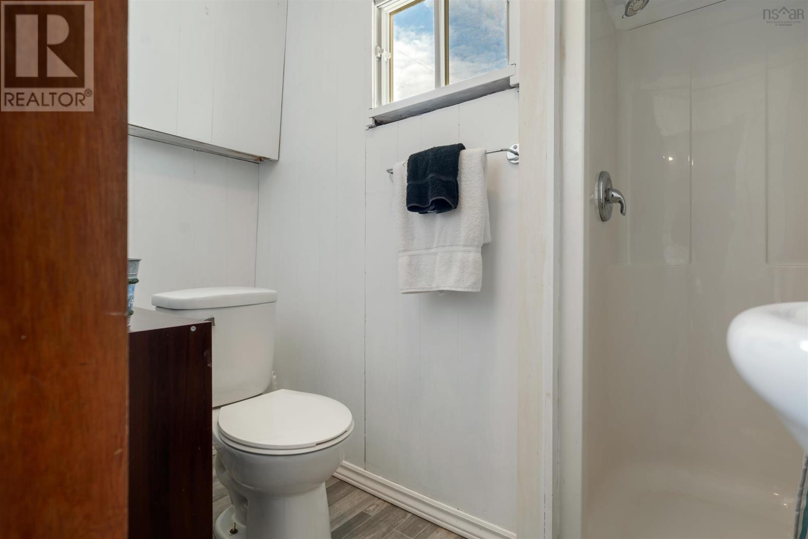 Property 29 of 36 of 130 Beach Road