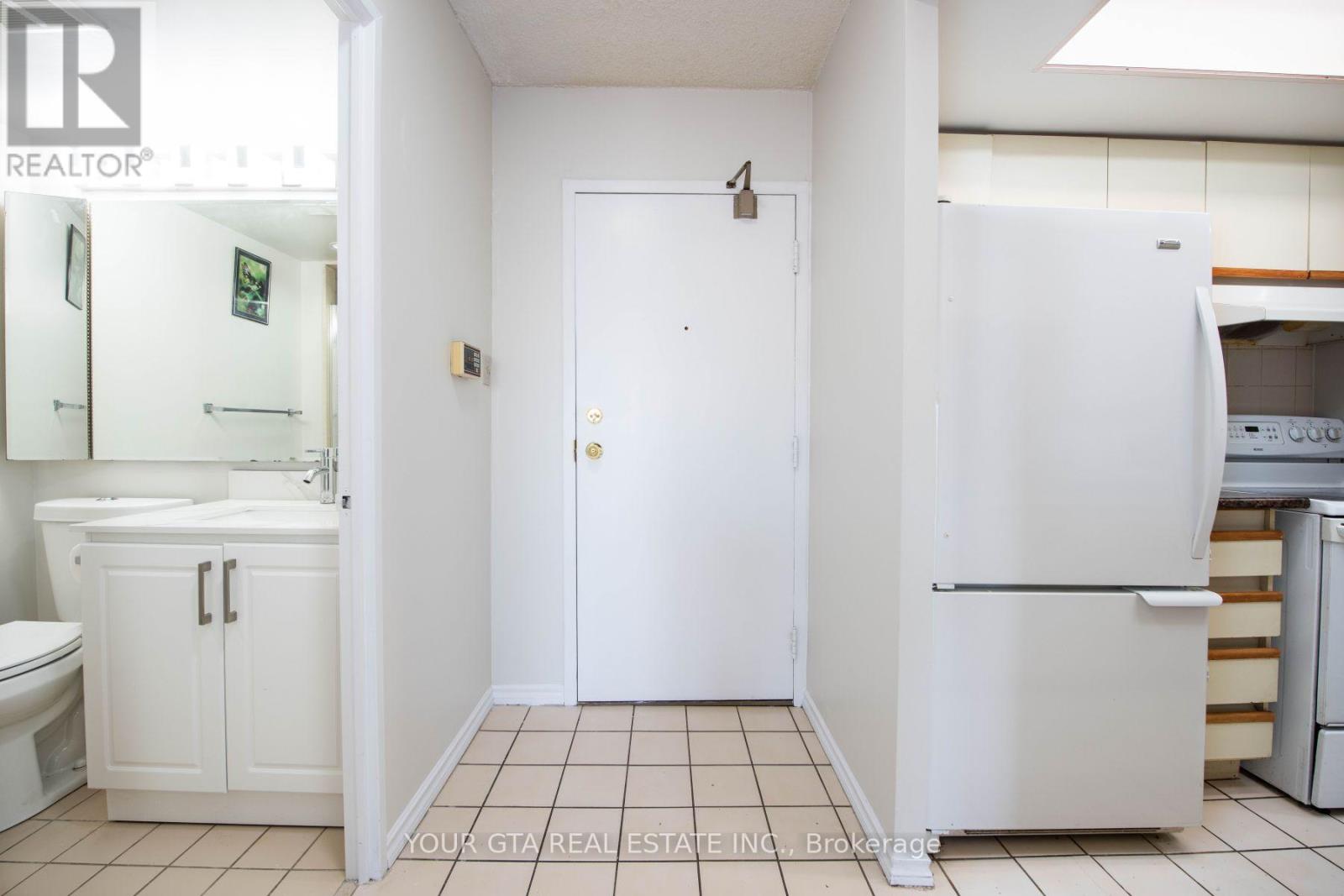 Photo 1 of 1006 265 Enfield Place, Mississauga ON