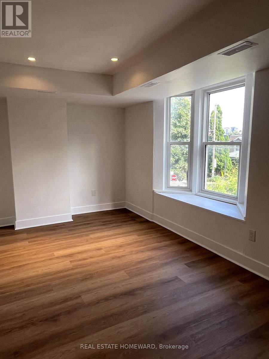 Photo 1 of Upper 66 Melville Avenue, Toronto ON