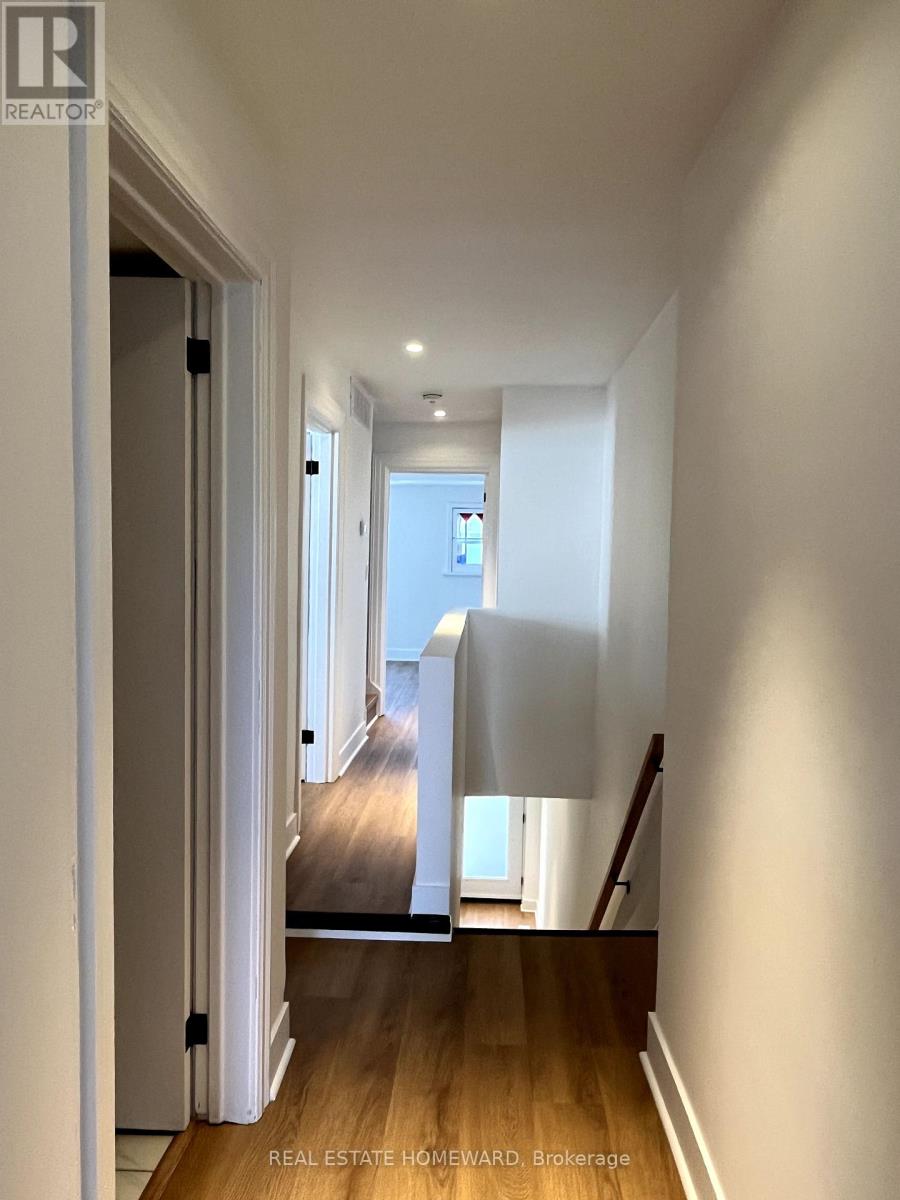 Photo 22 of Upper 66 Melville Avenue, Toronto ON