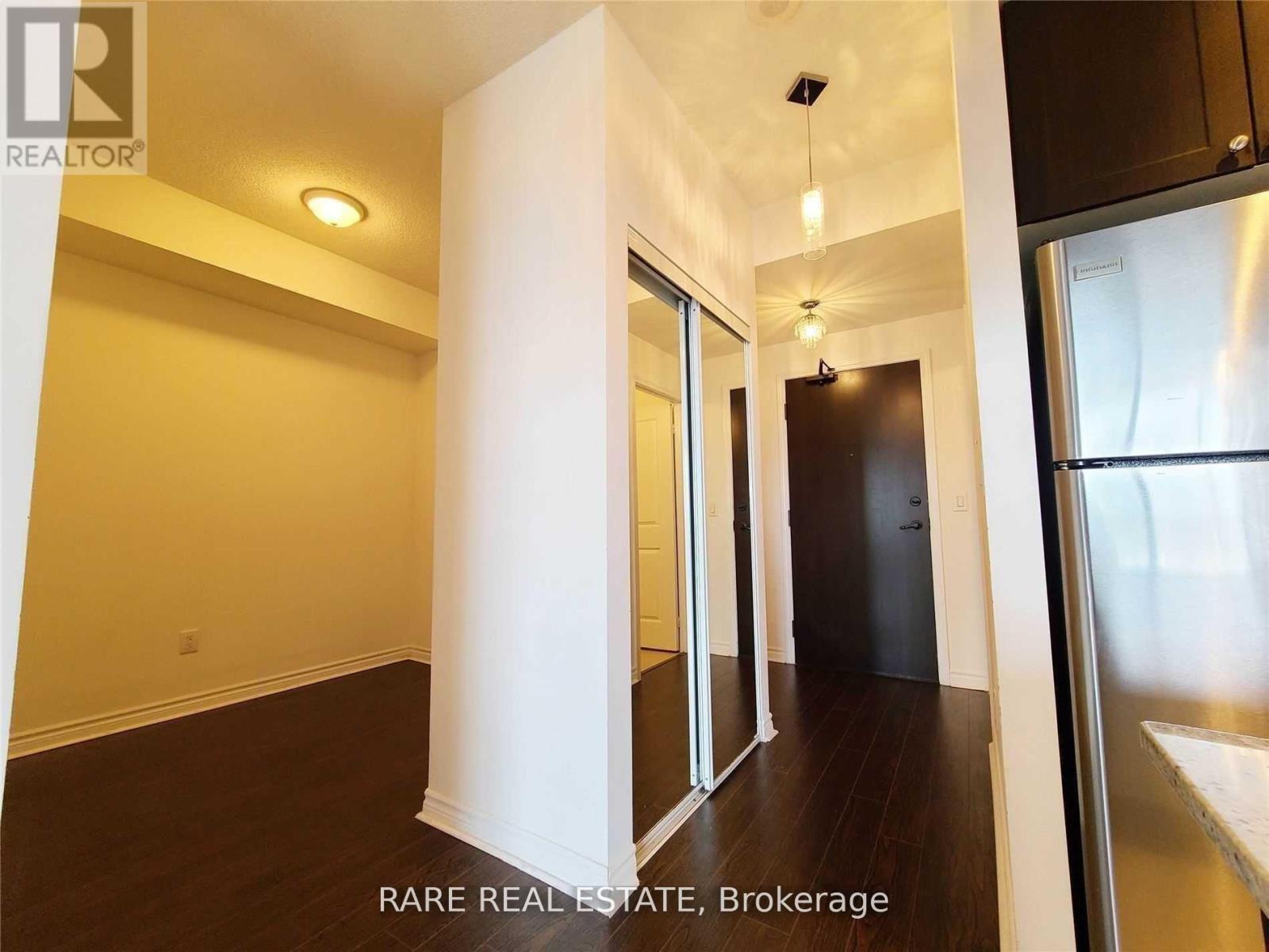 Photo 21 of 3204 385 Prince Of Wales Drive, Mississauga ON