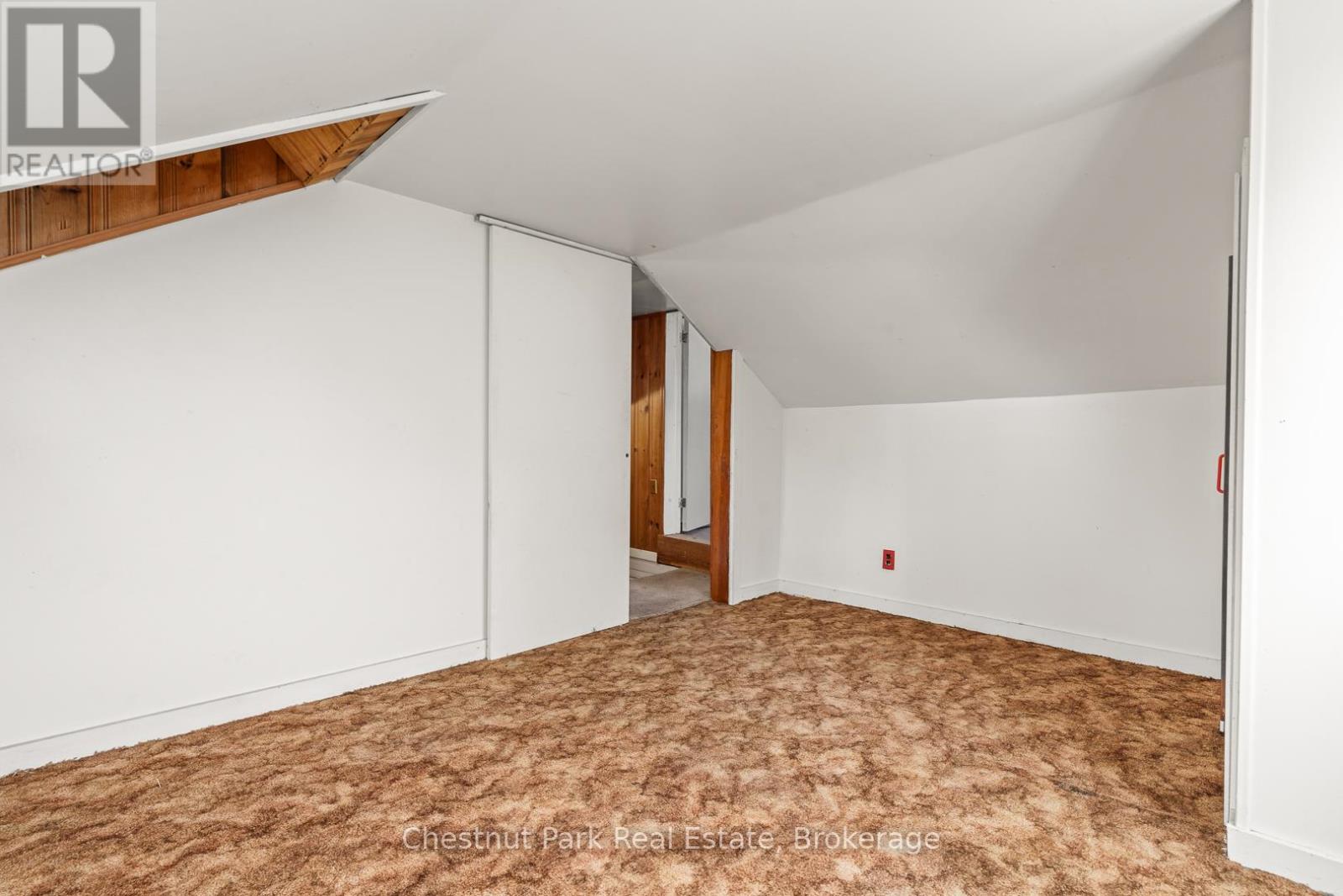 Photo 6 of 68 Beaumont Drive, Bracebridge ON