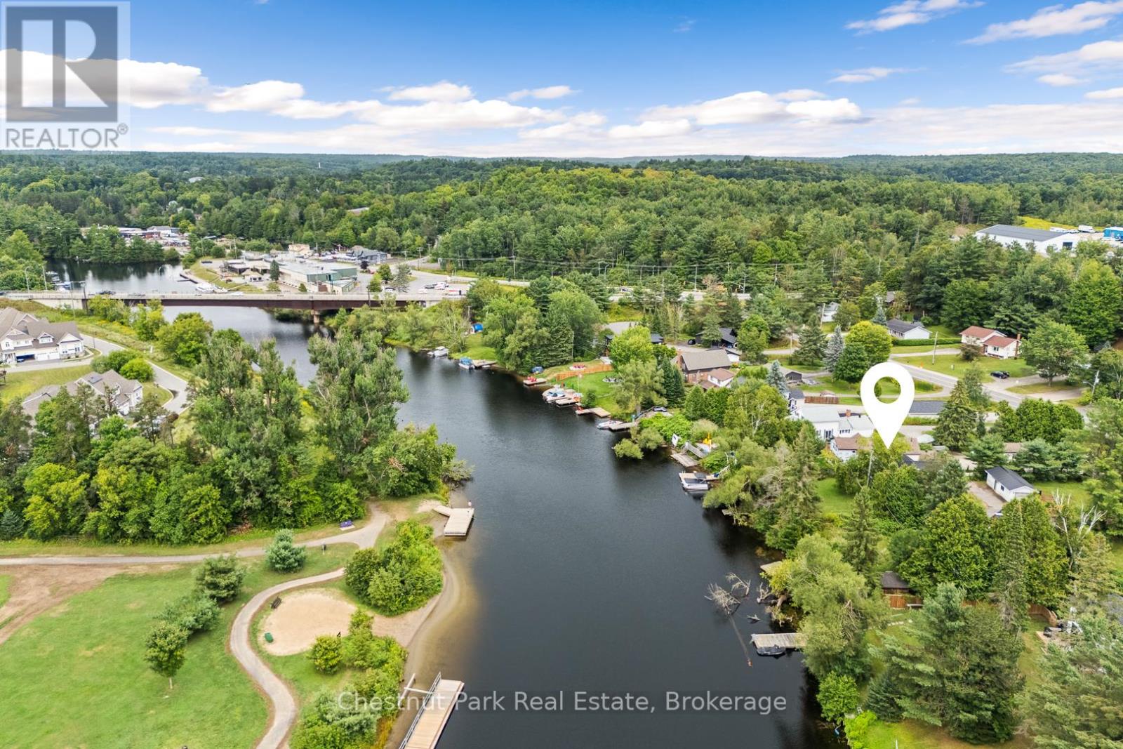 Photo 17 of 68 Beaumont Drive, Bracebridge ON
